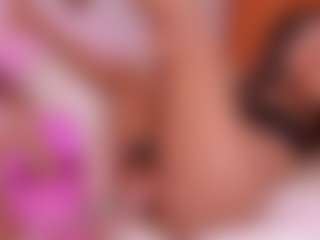 Cloe-World1's Live Sex Cam Show