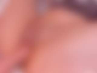 Cloe-World1's Live Sex Cam Show