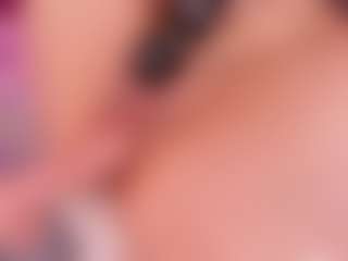 Cloe-World1's Live Sex Cam Show