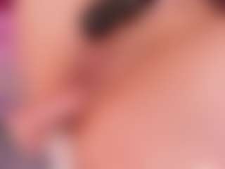 Cloe-World1's Live Sex Cam Show