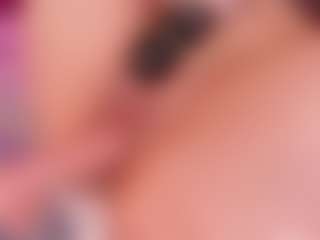 Cloe-World1's Live Sex Cam Show
