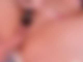 Cloe-World1's Live Sex Cam Show