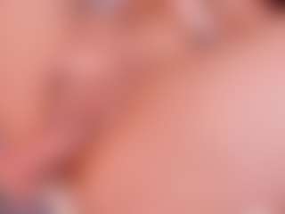 Cloe-World1's Live Sex Cam Show