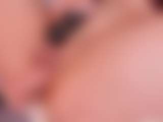 Cloe-World1's Live Sex Cam Show