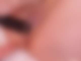 Cloe-World1's Live Sex Cam Show