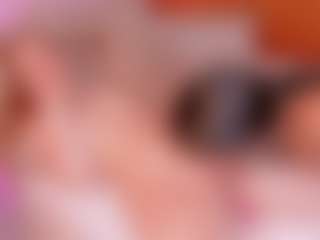 Cloe-World1's Live Sex Cam Show