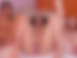 Cloe-World1's Live Sex Cam Show