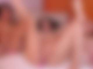 Cloe-World1's Live Sex Cam Show