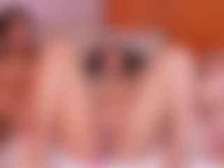 Cloe-World1's Live Sex Cam Show