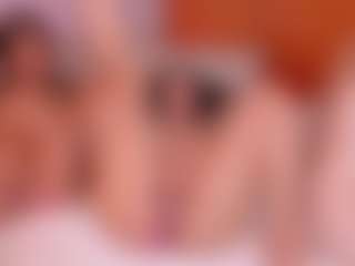 Cloe-World1's Live Sex Cam Show