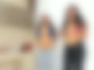 Cloe-World1's Live Sex Cam Show