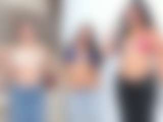 Cloe-World1's Live Sex Cam Show