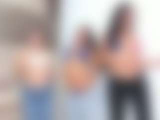 Cloe-World1's Live Sex Cam Show