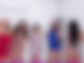 Live cam show with Cloe-World1 - Cute on CamSodaAdn