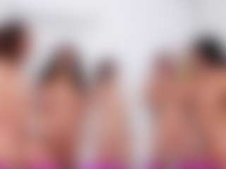 Cloe-World1's Live Sex Cam Show