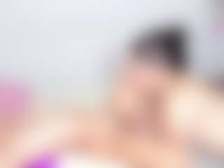 Cloe-World1's Live Sex Cam Show