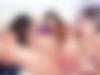 Cloe-World1's Live Sex Cam Show