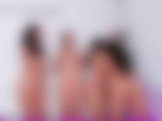 Cloe-World1's Live Sex Cam Show