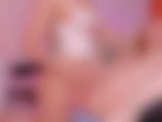 Cloe-World1's Live Sex Cam Show