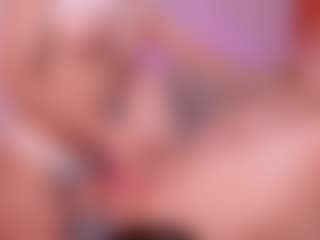 Cloe-World1's Live Sex Cam Show