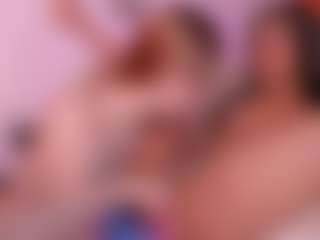 Cloe-World1's Live Sex Cam Show