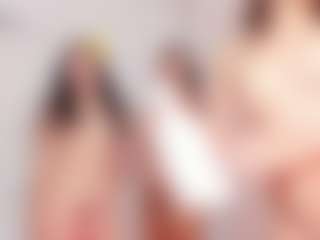 Cloe-World1's Live Sex Cam Show