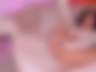 Live cam show with Cloe-World1 - Petite Teen (18+) on liverealitysex.com