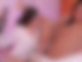 Cloe-World1's Live Sex Cam Show