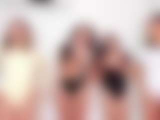 Cloe-World1's Live Sex Cam Show