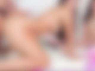 Cloe-World1's Live Sex Cam Show