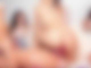 Cloe-World1's Live Sex Cam Show