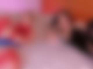 Live cam show with Cloe-World1 - Curvy Small Tits on Dare Cams
