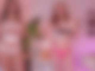 Live cam show with Cloe-World1 - Fingering on Camsoda