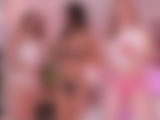Cloe-World1's Live Sex Cam Show