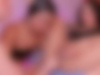 Live cam show with Cloe-World1 - Teen (18+) on CamSextacy