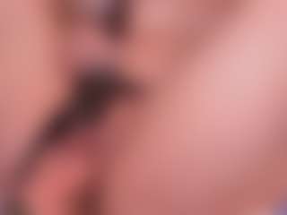 Cloe-World1's Live Sex Cam Show