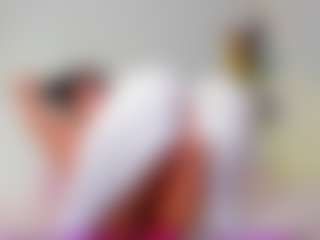 Cloe-World1's Live Sex Cam Show