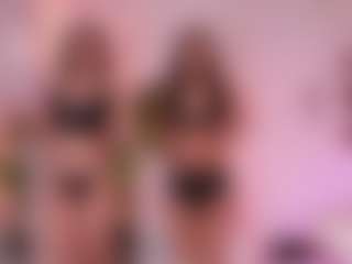 Live cam show with Cloe-World1 - Young Adult on MyBangCams