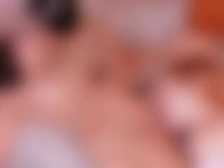 Live cam show with Cloe-World1 - Brown Eyes on Uber Horny