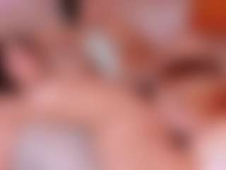 Live cam show with Cloe-World1 - Teen (18+) on Uber Horny