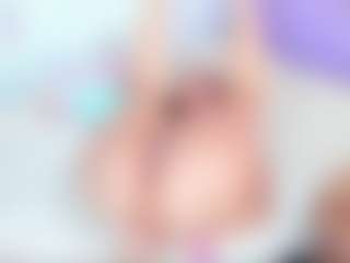 Cloe-World1's Live Sex Cam Show