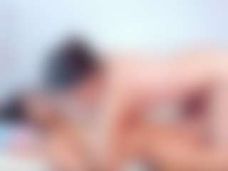 Live cam show with Cloe-World1 - Teen (18+) on 1on1-livenow