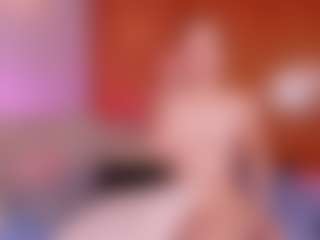 Live cam show with Cloe-World1 - Lush on Camsoda