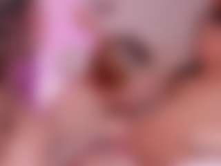 Cloe-World1's Live Sex Cam Show