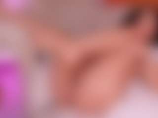 Cloe-World1's Live Sex Cam Show