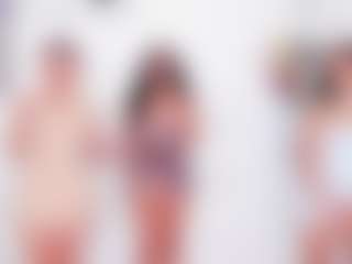 Cloe-World1's Live Sex Cam Show