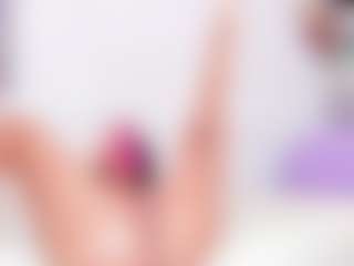Cloe-World1's Live Sex Cam Show