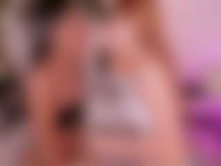 Cloe-World1's Live Sex Cam Show