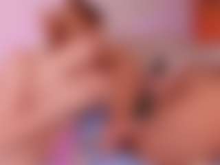 Cloe-World1's Live Sex Cam Show
