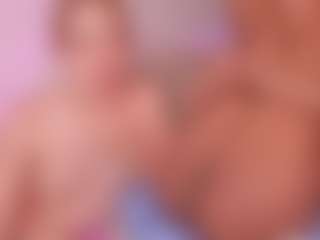 Cloe-World1's Live Sex Cam Show